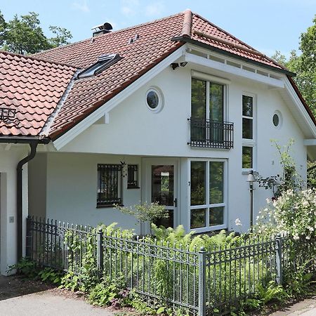 Unique Luxury Villa 22 Min To Munich 290M2 Pool Sauna 高庭 外观 照片